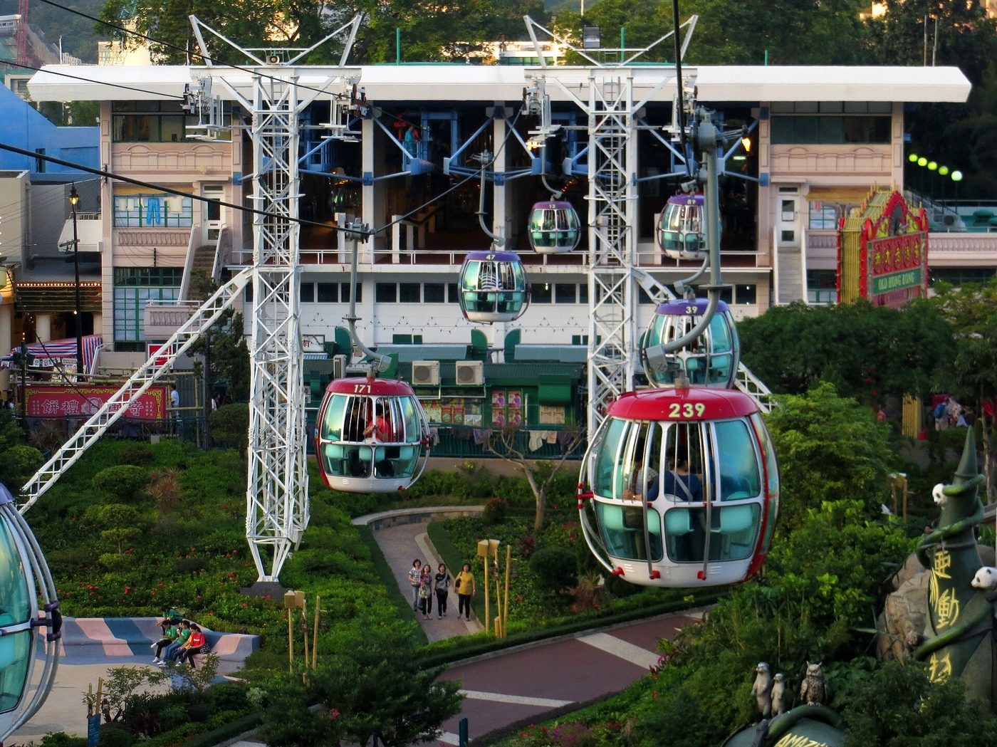 Ocean Park & Aberdeen